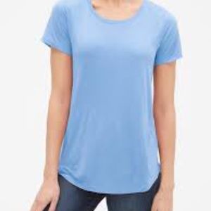 Gap T shirt